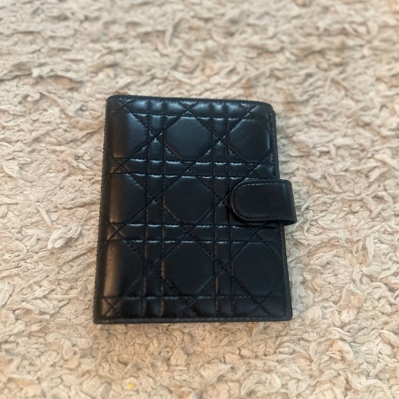 Christian Dior Cannage Agenda - Picture 6 of 15